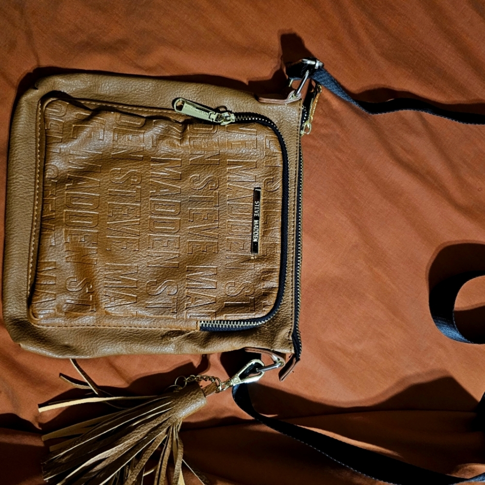 Steve Madden crossbody